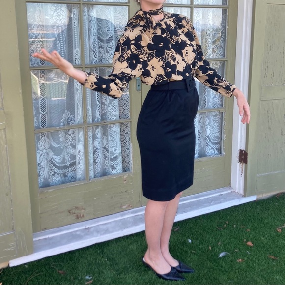 Don Sayres Skirt Suit Set - Picture 5 of 16